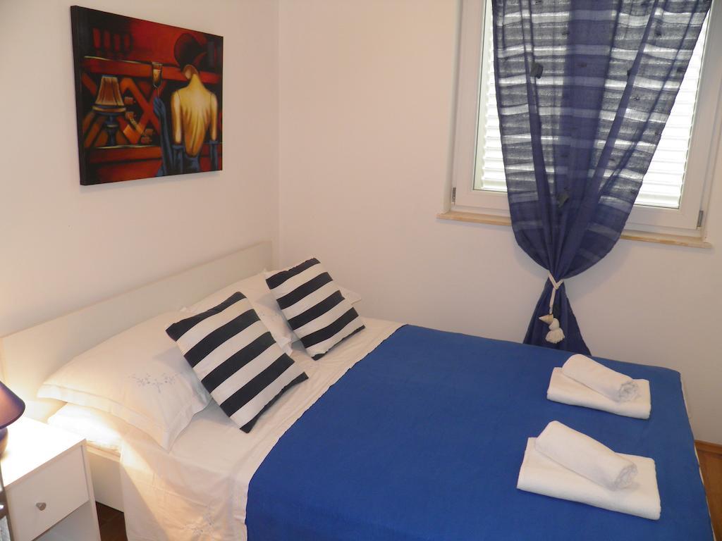 Apartments Perla Dinjiska Bilik gambar